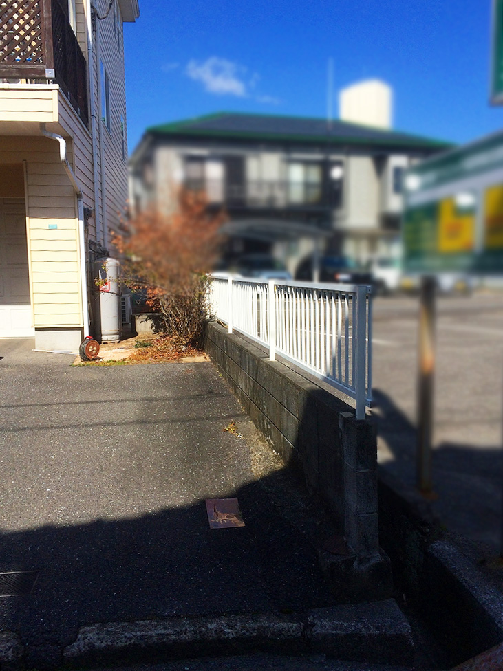 カーポート設置予定の駐車場
