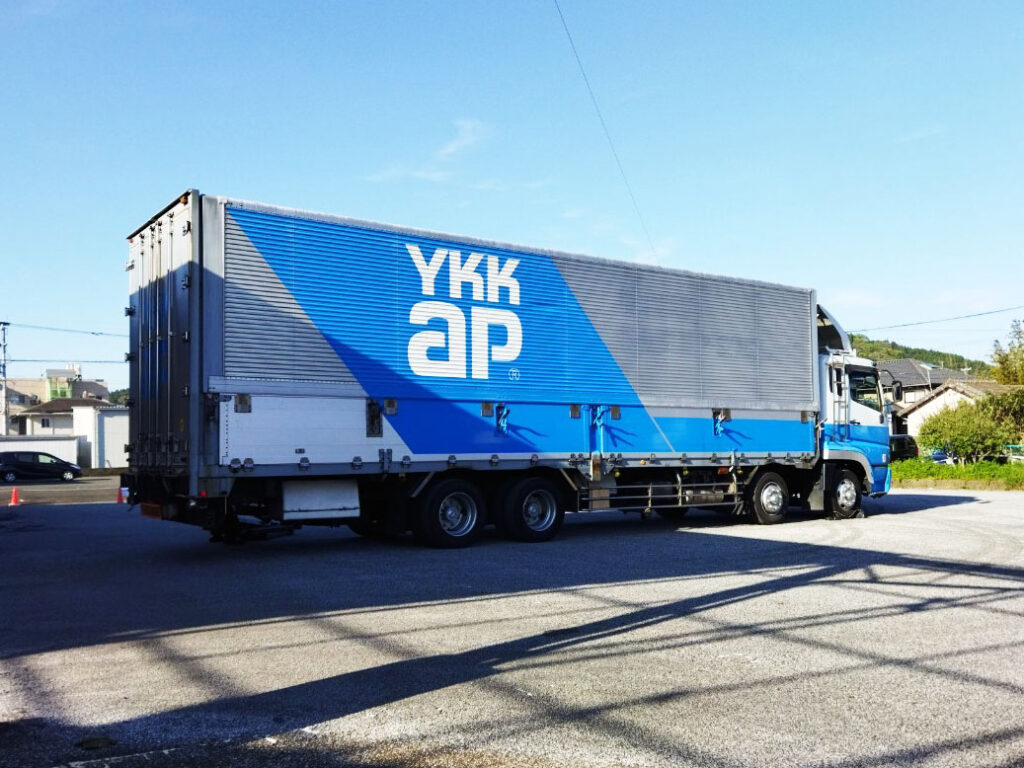 2023年4月9日スプリングフェスタ：YKKAP展示トラック1