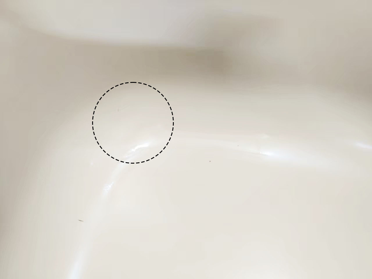 補修工事後の浴槽（拡大）