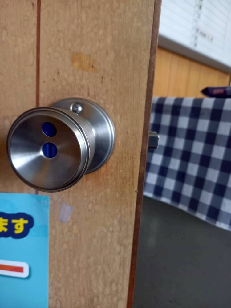 ドアノブ交換後
